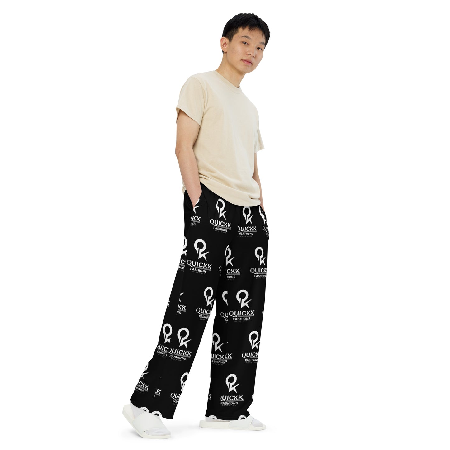 All-over print unisex wide-leg pants (Black Quickk)